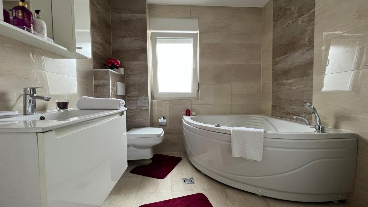Ilidza Luxury Apartment 塞拉耶佛 外观 照片